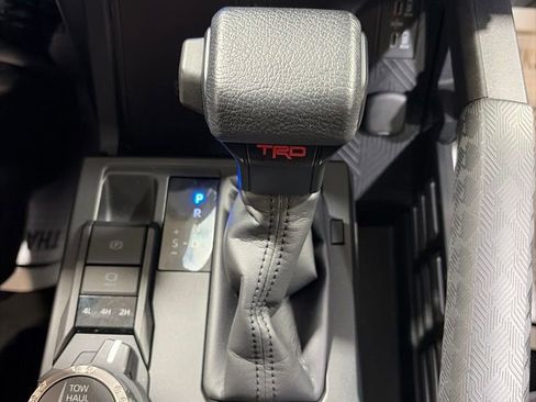 Used 2025 Toyota 4Runner TRD Off-Road Premium w/ Tow Technology Package AWD/4WD image 29