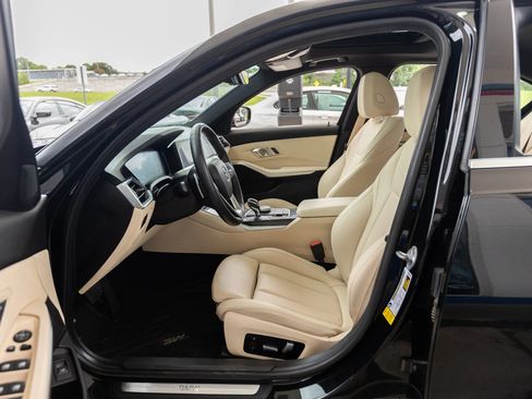Used 2020 BMW 330i Sedan w/ Convenience Package RWD image 8