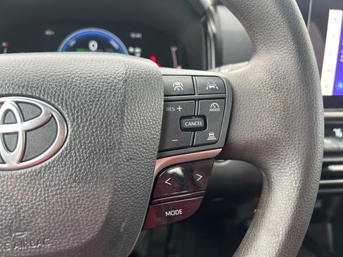 Used 2025 Toyota Camry LE w/ Convenience Package AWD/4WD image 24