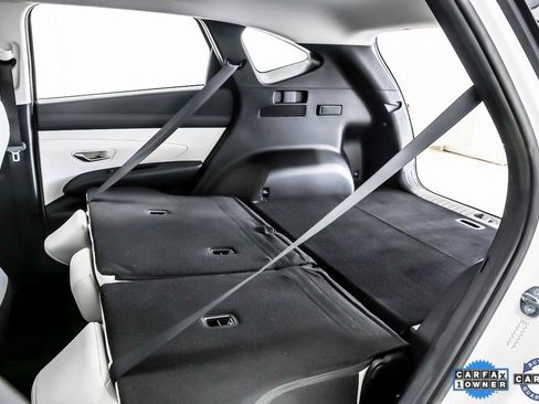Used 2025 Hyundai Tucson SE image 37