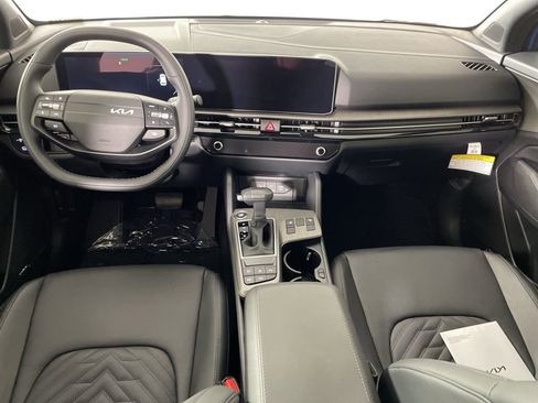 New 2026 Kia Sportage X-Line w/ X-Line Technology Package AWD/4WD image 38