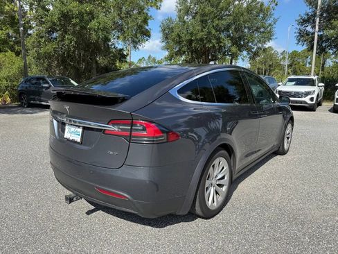 Used 2018 Tesla Model X 75D AWD/4WD image 9