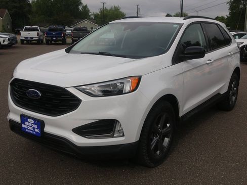 Certified 2023 Ford Edge SEL w/ Sport Appearance Package AWD/4WD image 9