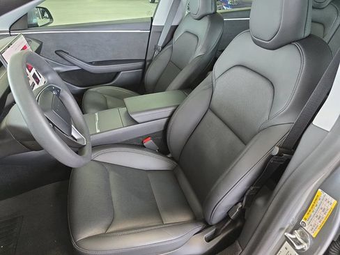 Used 2025 Tesla Model 3 Long Range AWD/4WD image 3