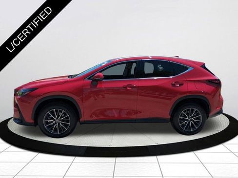 Certified 2025 Lexus NX 250 FWD w/ Towing Package (2000 Lbs) image 7