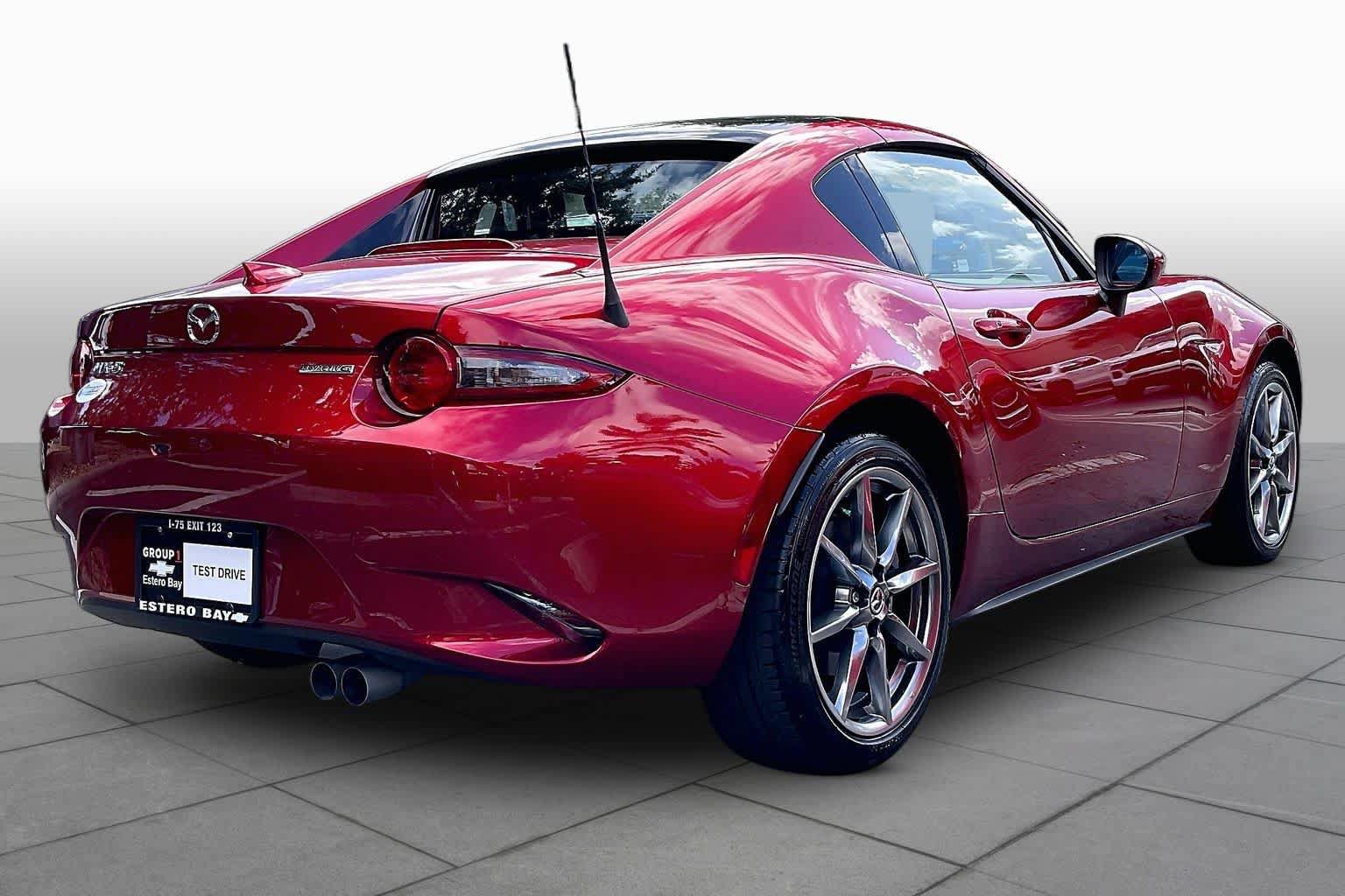 Used 2023 MAZDA MX-5 Miata Grand Touring RWD image 13