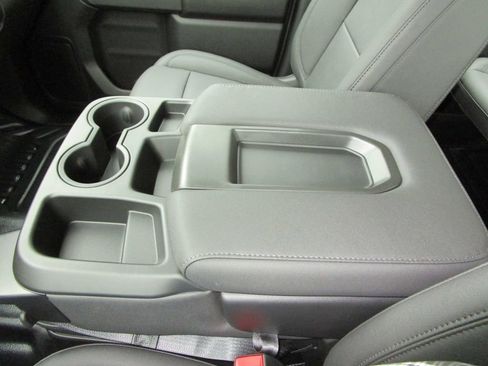 New 2026 GMC Sierra 2500 Pro image 42