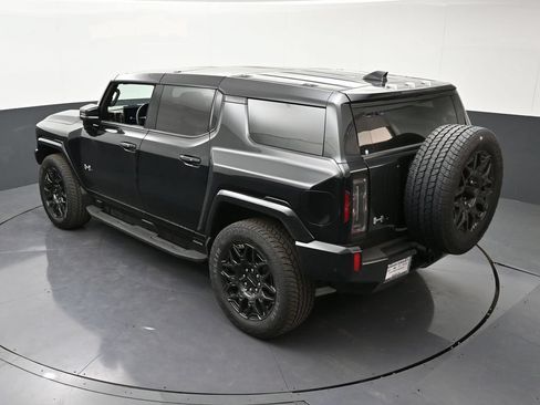 Used 2025 GMC Hummer EV 2X AWD/4WD image 18