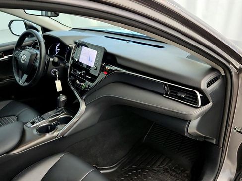 Certified 2023 Toyota Camry SE image 26