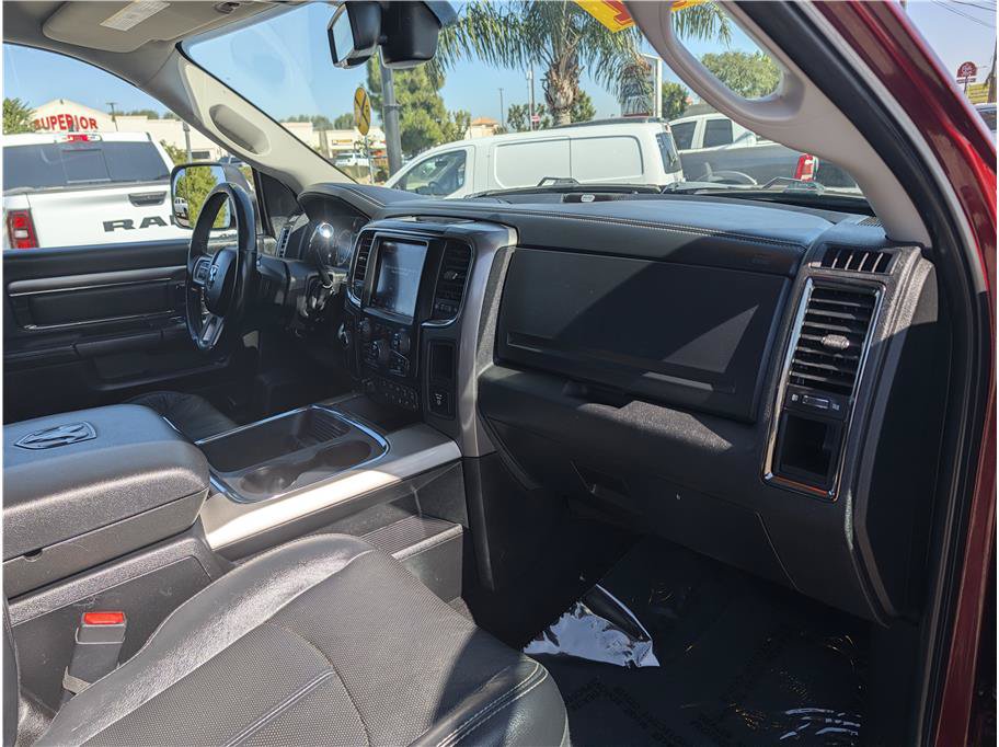Used 2018 RAM 2500 Laramie w/ Sport Appearance Group AWD/4WD image 12