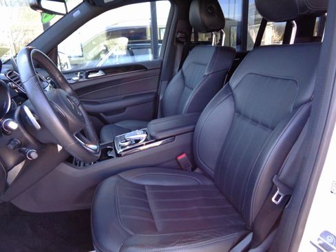 Used 2019 Mercedes-Benz GLS 450 4MATIC w/ Premium 1 Package image 9