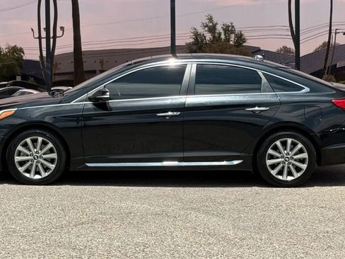Used 2017 Hyundai Sonata Limited w/ Ultimate Package 04 FWD image 4