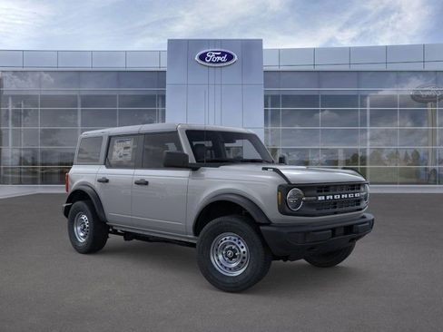 New 2026 Ford Bronco 4-Door image 7