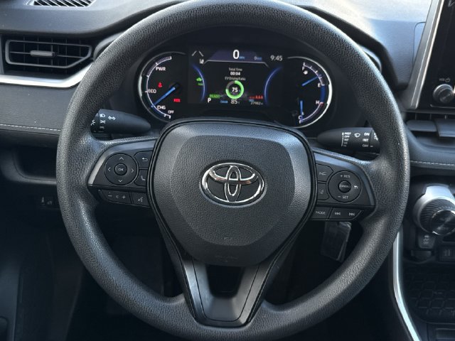 Certified 2025 Toyota RAV4 LE AWD/4WD image 15