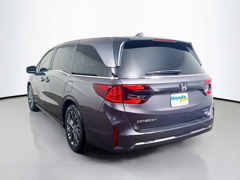 Used 2025 Honda Odyssey Touring image 7