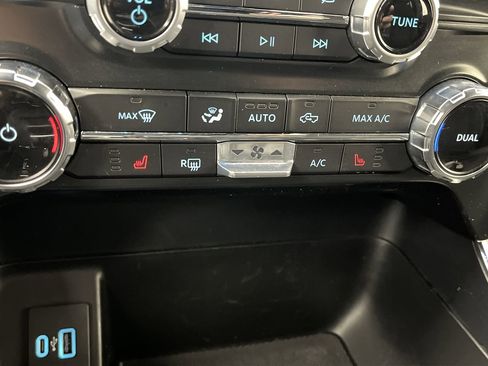 Used 2022 Ford F150 XLT w/ Equipment Group 302A High image 22