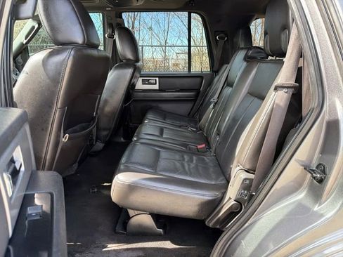 Used 2013 Ford Expedition Limited image 14