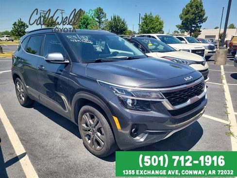 Used 2023 Kia Seltos S w/ Navigation Package FWD image 1