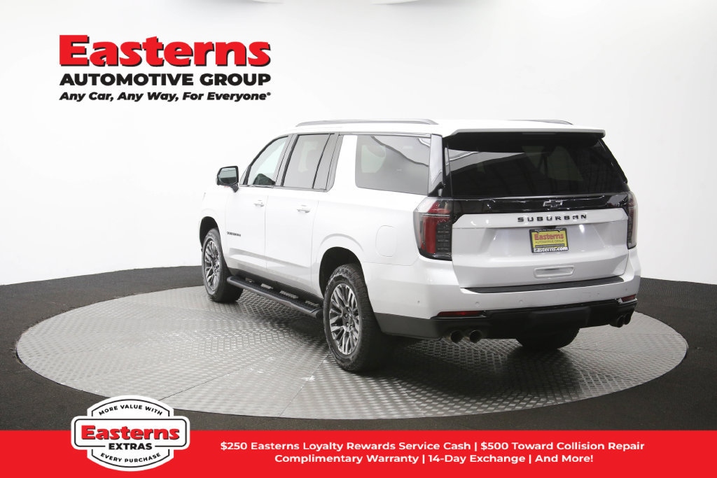 Used 2025 Chevrolet Suburban Z71 AWD/4WD image 67