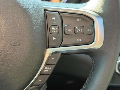Used 2026 RAM 1500 Big Horn AWD/4WD image 24