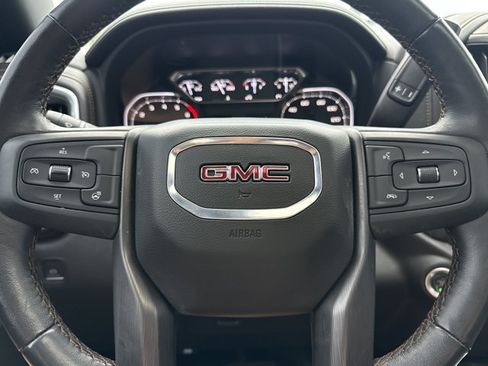 Used 2022 GMC Sierra 1500 AT4 w/ AT4 Premium Package AWD/4WD image 23