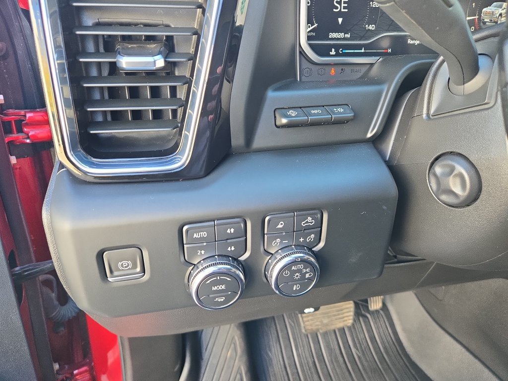 Used 2023 GMC Sierra 1500 Denali w/ Technology Package AWD/4WD image 25