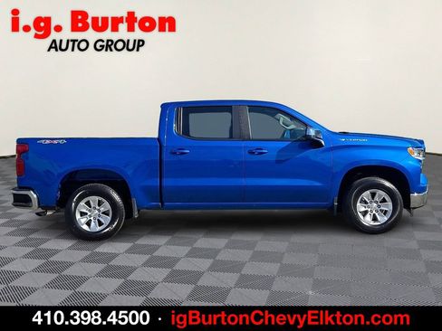 Used 2024 Chevrolet Silverado 1500 LT AWD/4WD image 7