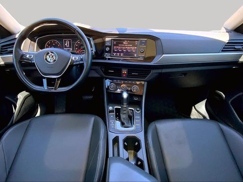 Used 2019 Volkswagen Jetta SE FWD image 14