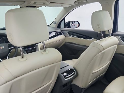 Certified 2023 Cadillac XT6 Premium Luxury w/ LPO, Floor Liner Package AWD/4WD image 26
