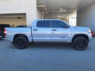 Used 2018 Toyota Tundra SR5 video 4