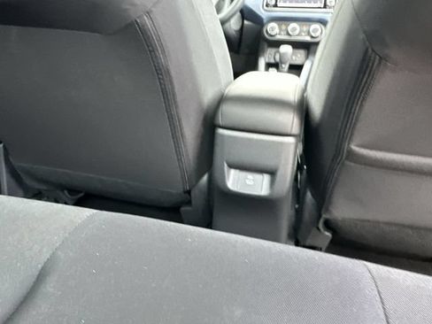 Used 2025 Nissan Versa SV w/ Trunk Package FWD image 23