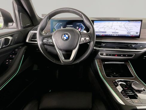 Certified 2024 BMW X5 xDrive40i w/ Premium Package AWD/4WD image 10