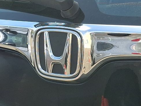Certified 2019 Honda CR-V LX image 29
