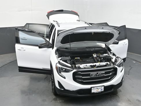 Used 2020 GMC Terrain SLE w/ Driver Convenience Package FWD image 38