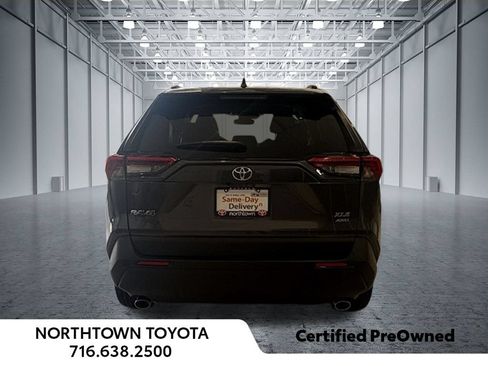 Used 2024 Toyota RAV4 XLE w/ Weather Package AWD/4WD image 8