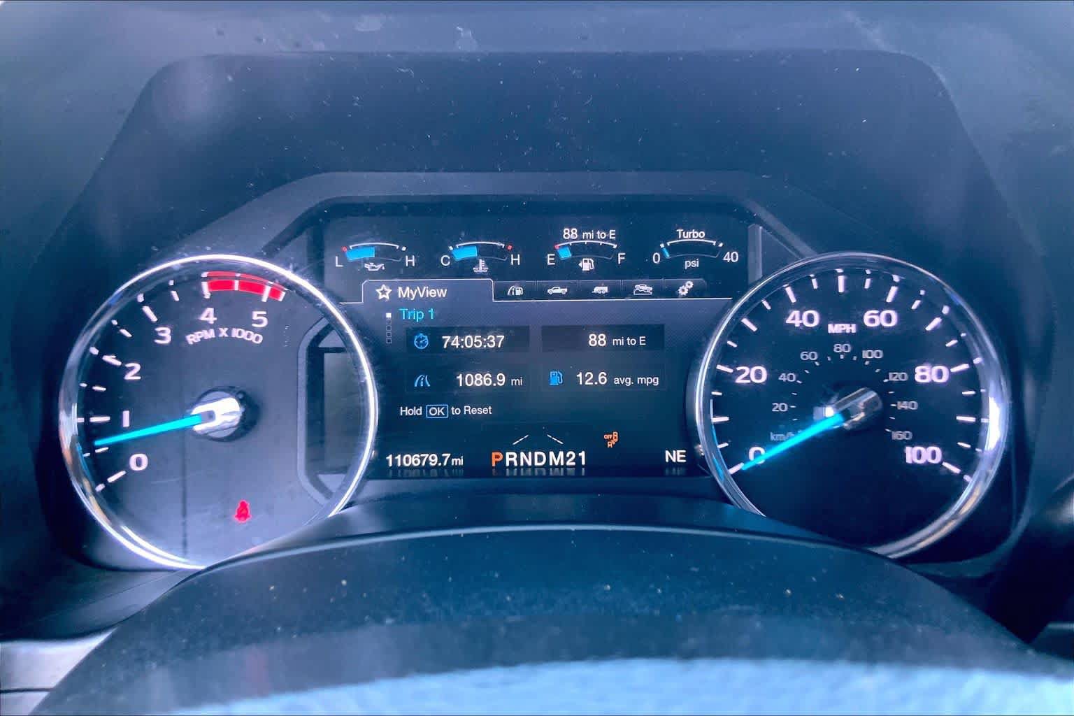 Used 2018 Ford F250 Platinum w/ Platinum Ultimate Package AWD/4WD image 25