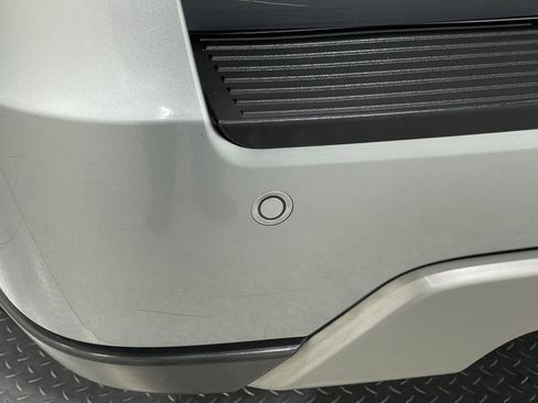 Used 2020 Ford Expedition XLT w/ Equipment Group 202A image 13