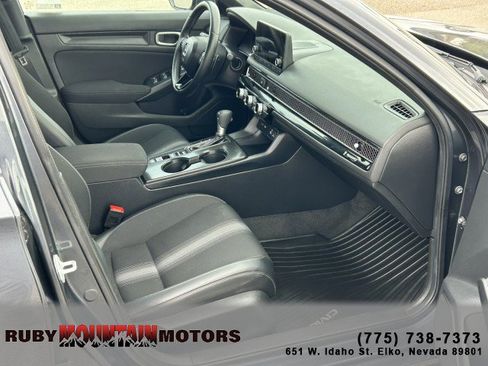 Used 2024 Honda Civic Sport image 26