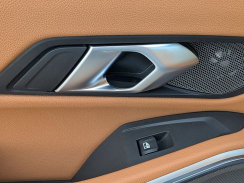 New 2026 BMW 330i xDrive Sedan w/ M Sport Package image 28