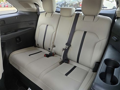 Certified 2025 MAZDA CX-90 Plug-In Hybrid w/Premium Sport image 15