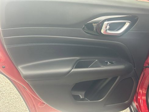 New 2026 Jeep Compass Latitude image 20