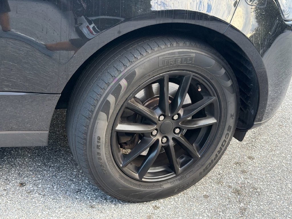 Used 2017 Land Rover Range Rover AWD/4WD image 9