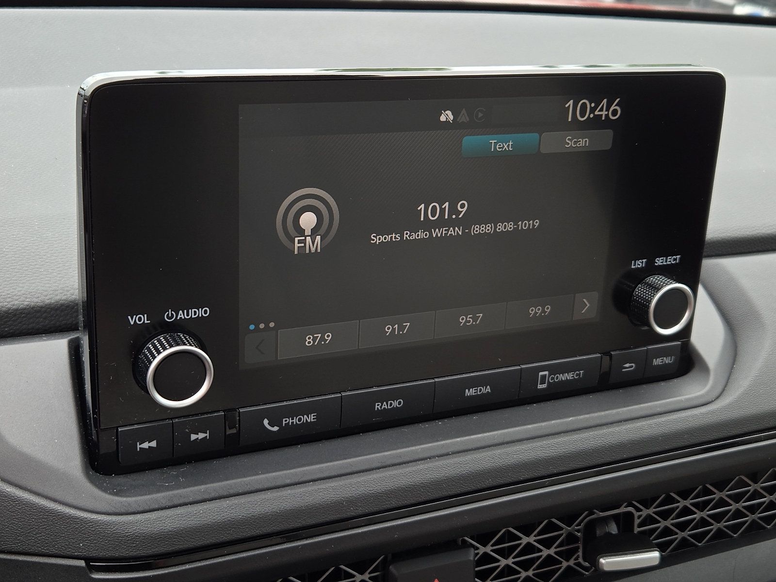 Certified 2024 Honda Accord EX image 17