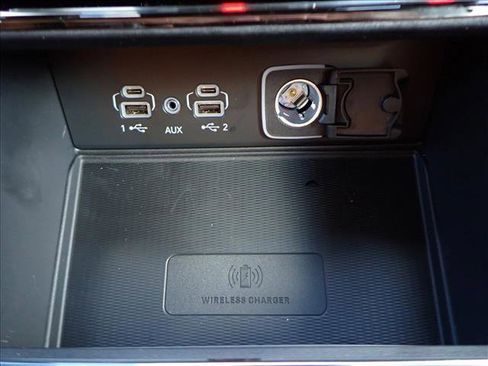 New 2025 Jeep Grand Cherokee L Overland w/ Luxury Tech Group IV image 24