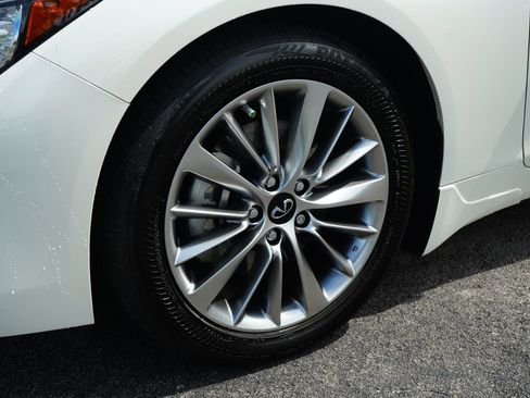 Used 2023 INFINITI Q50 Luxe w/ Cargo Package RWD image 14