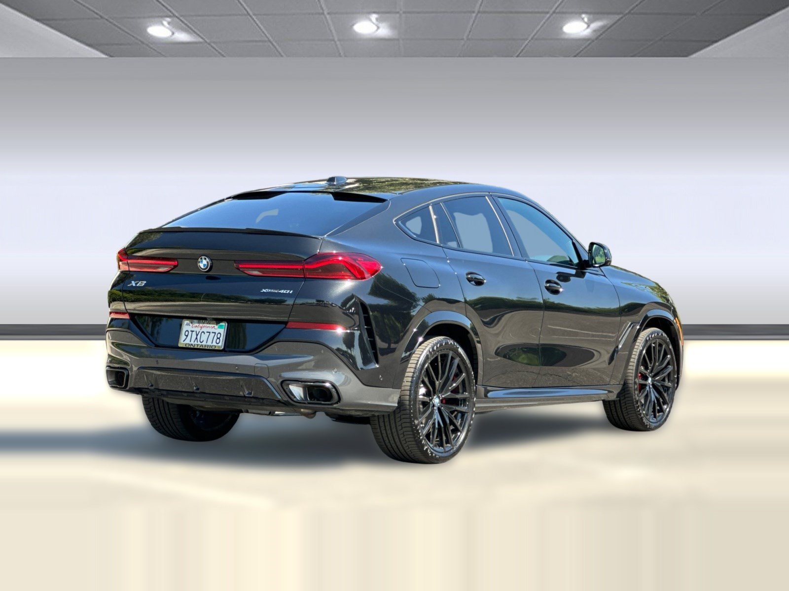 Used 2026 BMW X6 xDrive40i AWD/4WD image 9