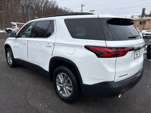 Certified 2023 Chevrolet Traverse LT image 5