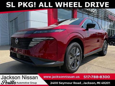 Certified 2025 Nissan Murano SL AWD/4WD image 1