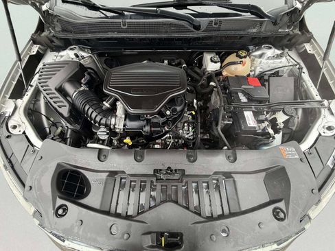 Used 2022 Chevrolet Blazer RS w/ Enhanced Convenience Package image 9