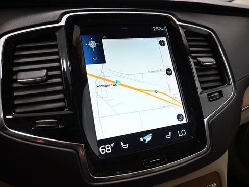 Used 2019 Volvo XC90 T6 Inscription w/ Protection Package Premier AWD/4WD image 12